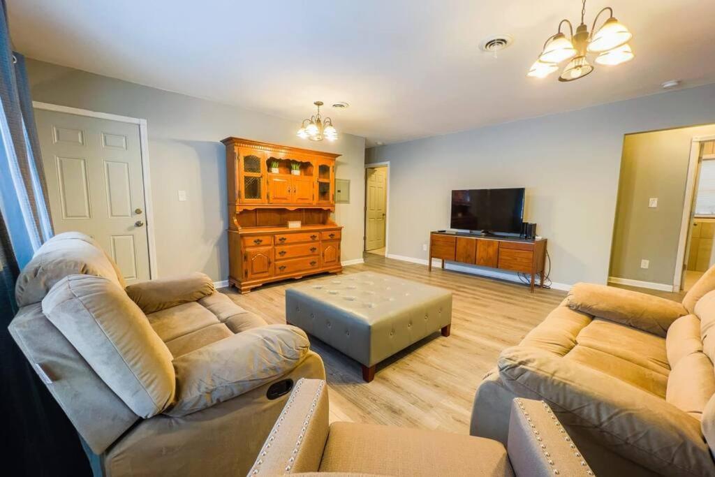 Large 6Br, 6 Bath In The City Of Niagara Falls Eksteriør bilde