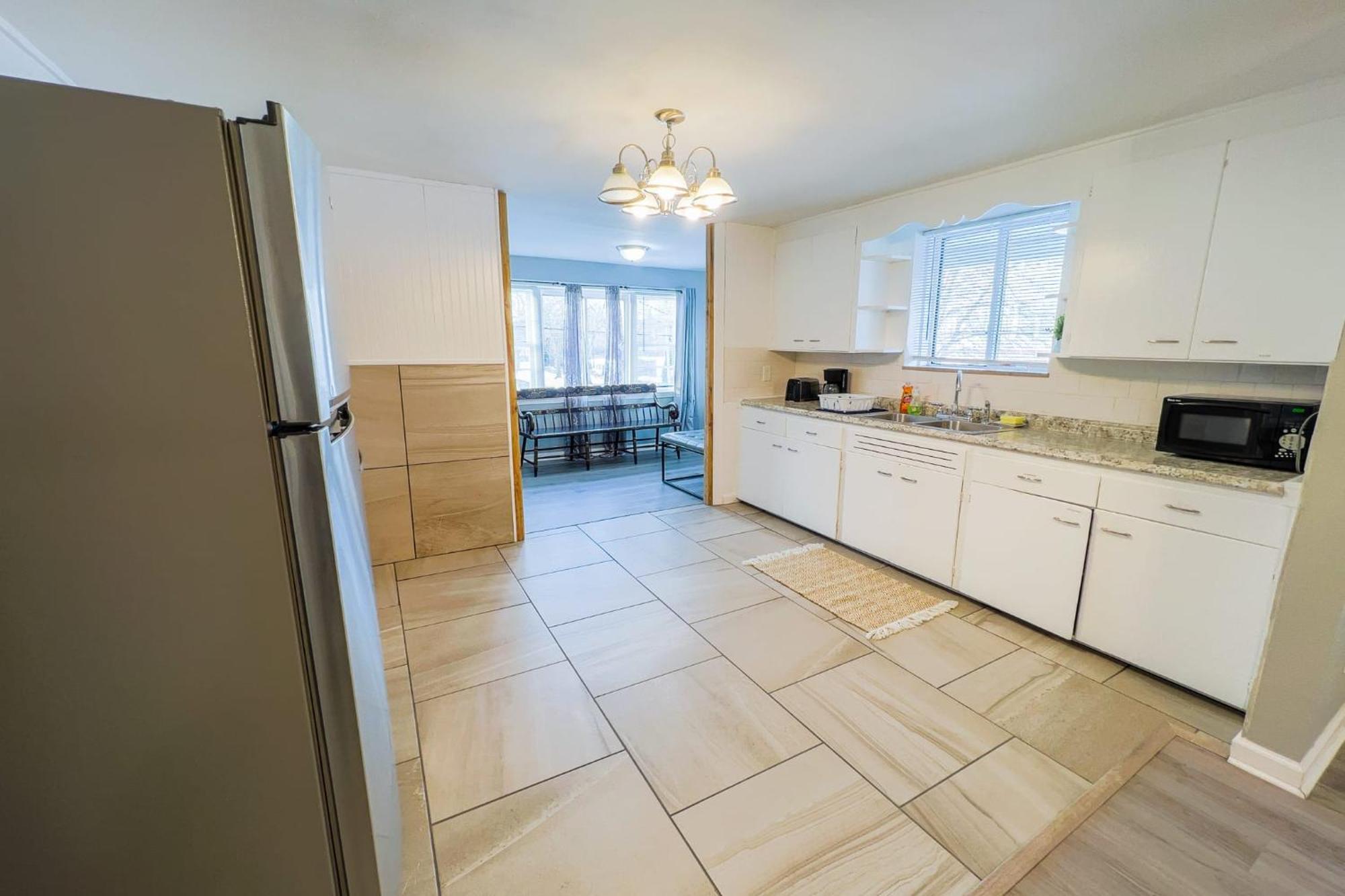 Large 6Br, 6 Bath In The City Of Niagara Falls Eksteriør bilde