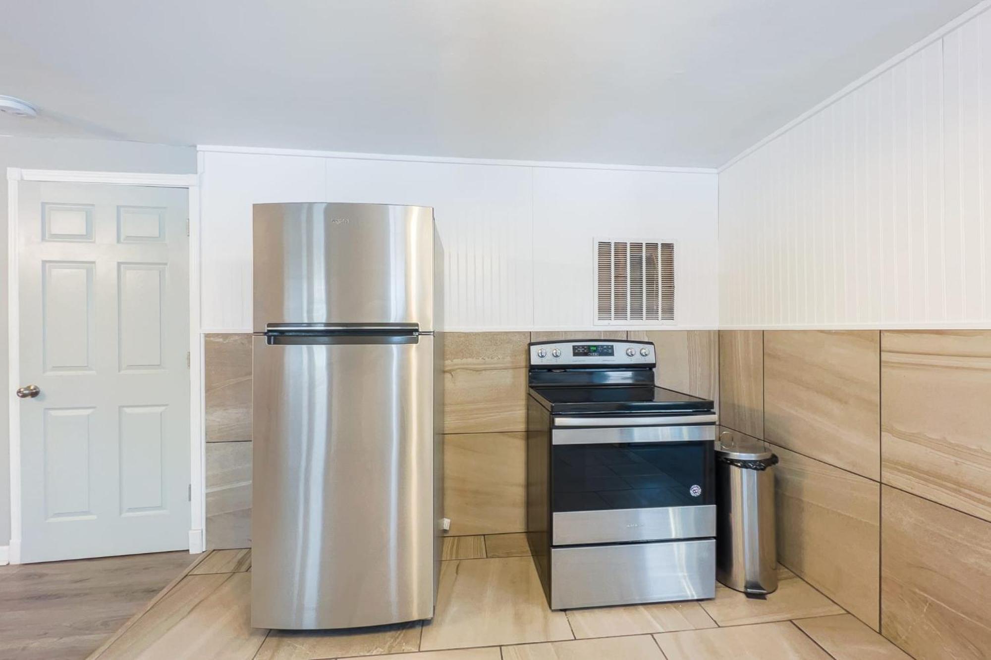 Large 6Br, 6 Bath In The City Of Niagara Falls Eksteriør bilde
