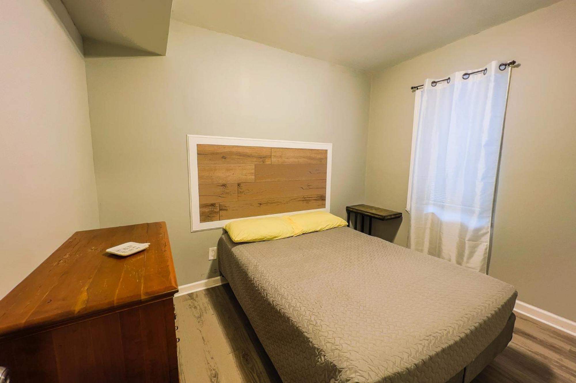 Large 6Br, 6 Bath In The City Of Niagara Falls Eksteriør bilde