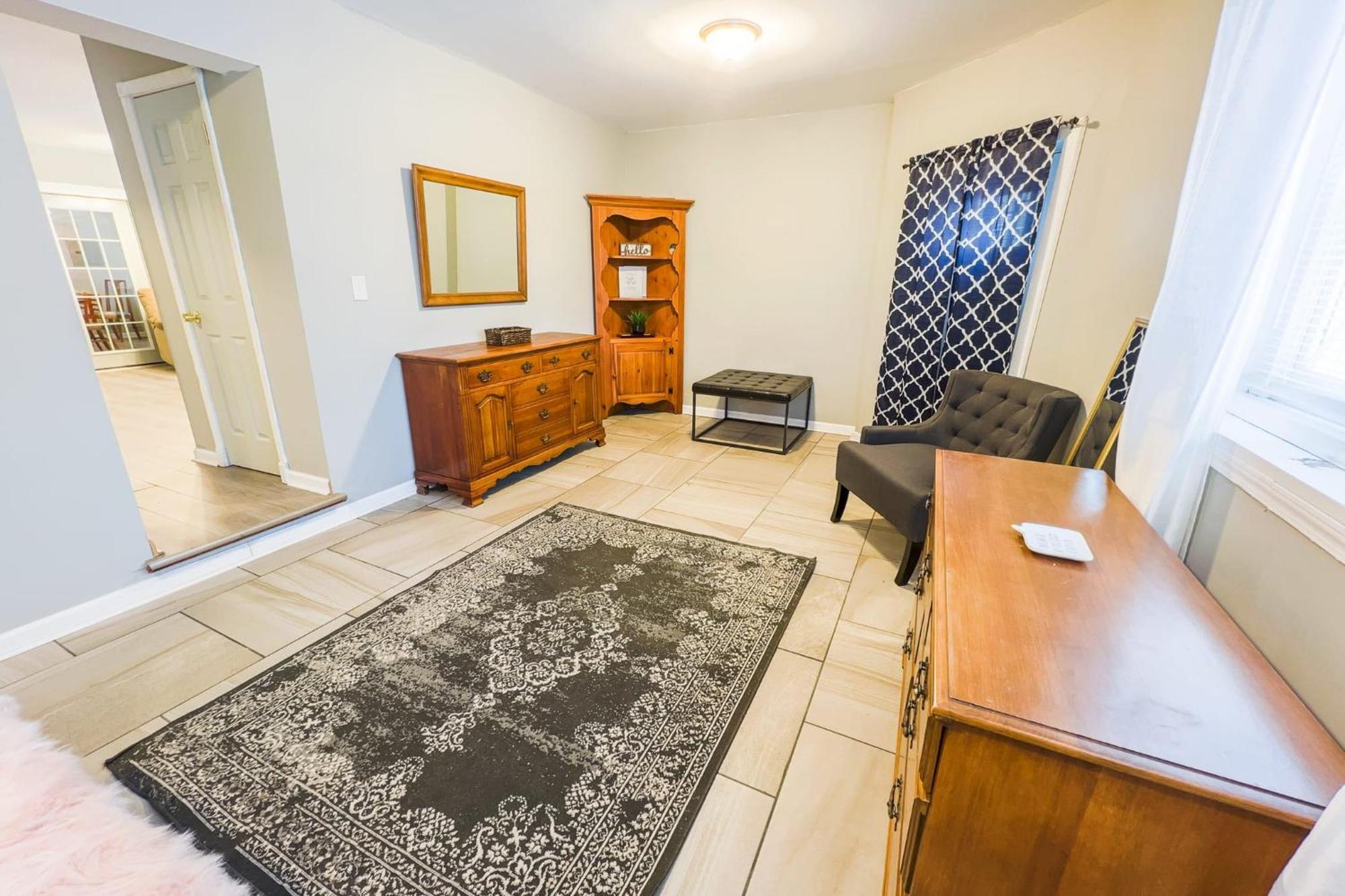 Large 6Br, 6 Bath In The City Of Niagara Falls Eksteriør bilde